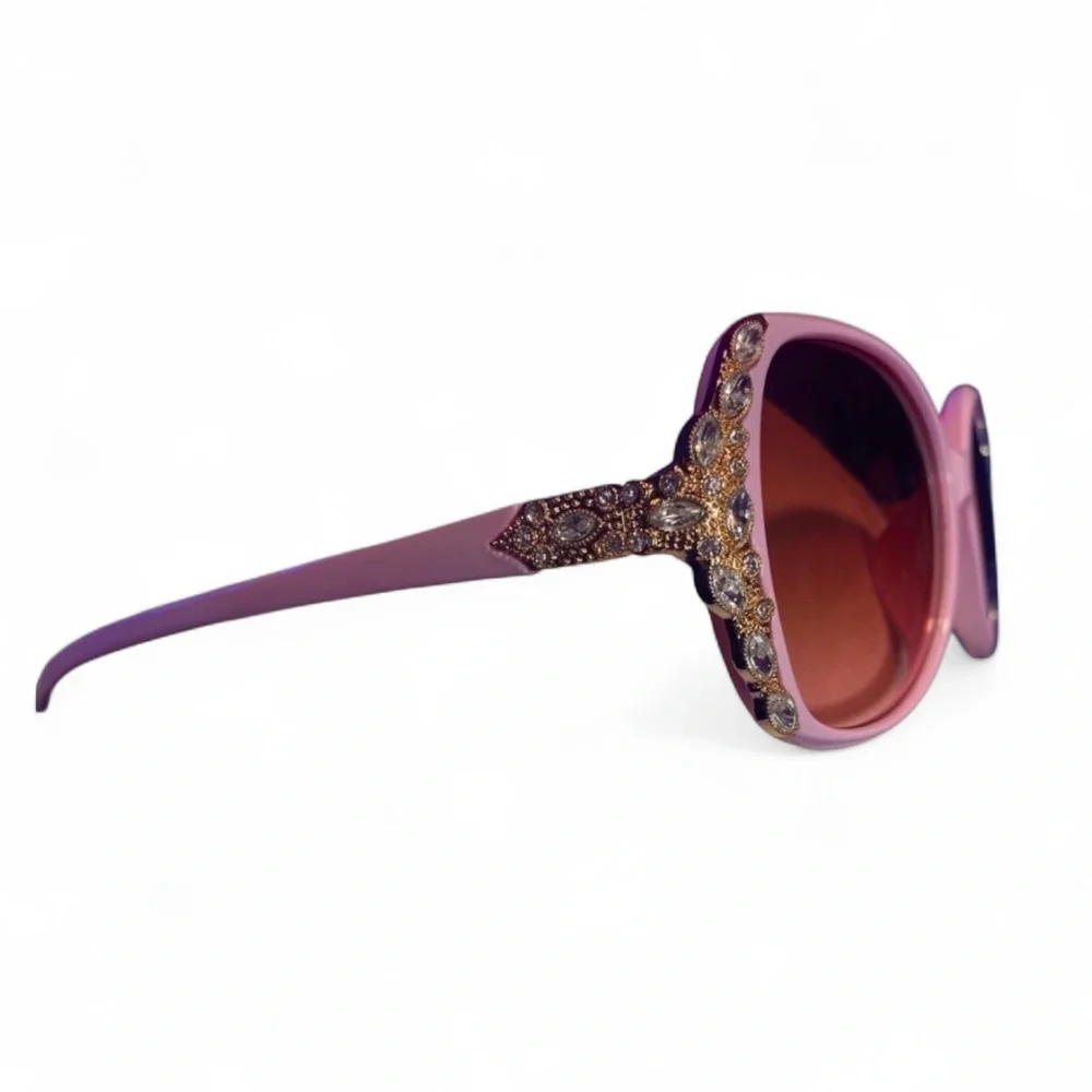 SUNGLASSES: Light Pink Frame & Lens w/Exquisite Matching Rhinestones, NWT